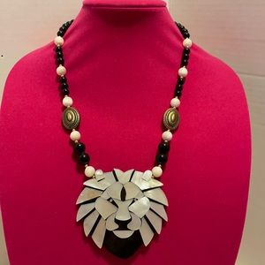 LEE SANDS MOTHER PEARL LION NECKLACE